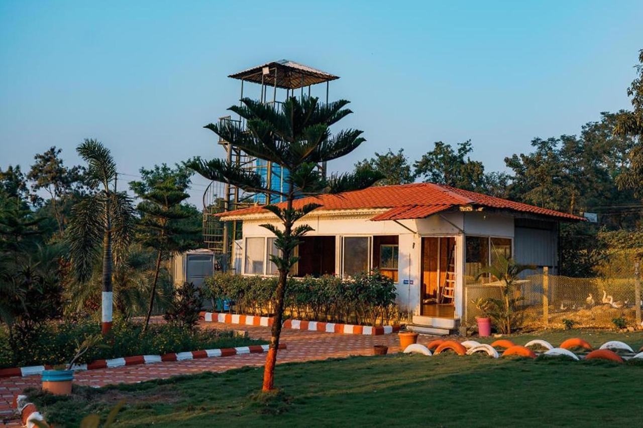 Sunshine Resort Pune Exterior photo